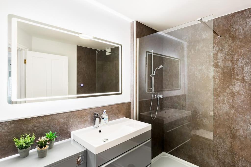 Fabulous Ground Floor Apartment. Great Malvern Zewnętrze zdjęcie